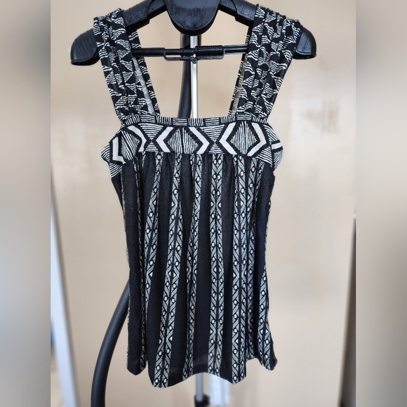 Black Aztec Print Flowy Tank, Women's Small - Picture 4 of 8